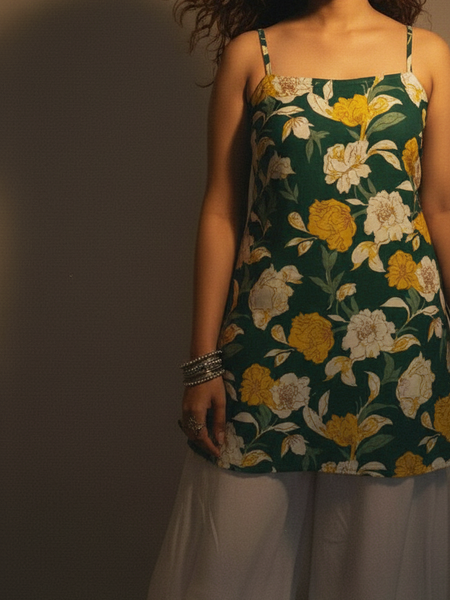 Women Cotton Green Floral Back Tie-up Shoulder Strap Kurti