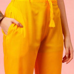 EthniFlair Phulkari Printed Kurta With Pyjamas & Dupatta