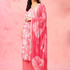 EthniFlair Floral Printed V-Neck A-Line Kurta With Trousers & Dupatta