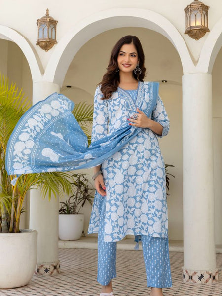 EthniFlair Women Cotton Pintucks detail Straight kurta Pant & Dupatta