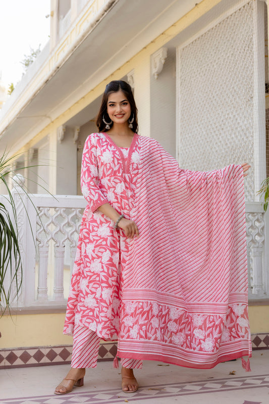 EthniFlair Women Floral Printed Empire Pure Cotton Kurta with Pyjamas & With Dupatta