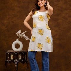 EthniFlair Floral Printed Straight Kurti