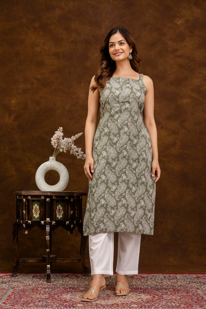 EthniFlair Paisley Printed Shoulder Straps Straight Kurta
