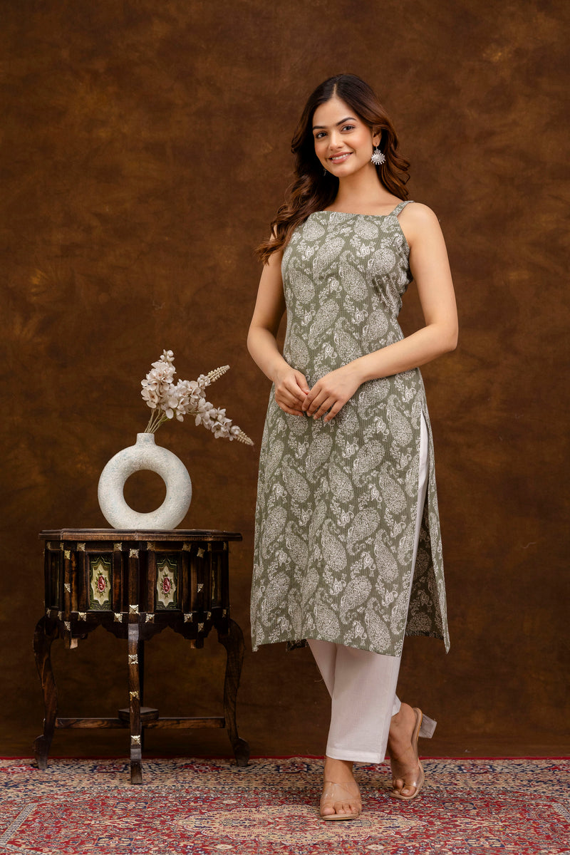 EthniFlair Paisley Printed Shoulder Straps Straight Kurta