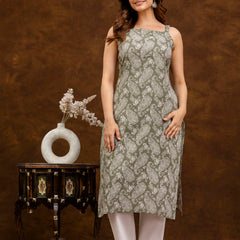 EthniFlair Paisley Printed Shoulder Straps Straight Kurta