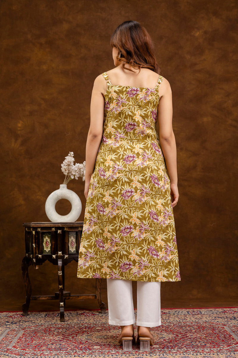 EthniFlair Paisley Printed Square Neck Kurti