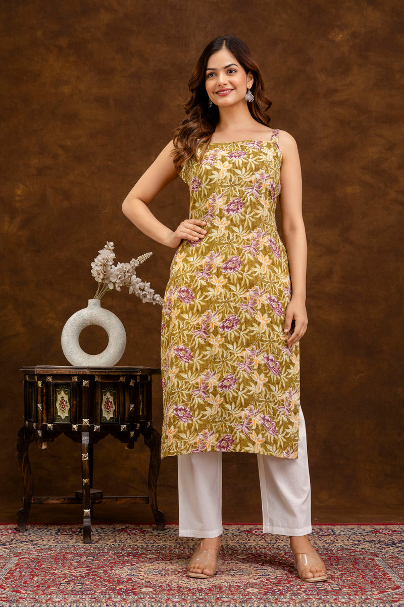 EthniFlair Paisley Printed Square Neck Kurti