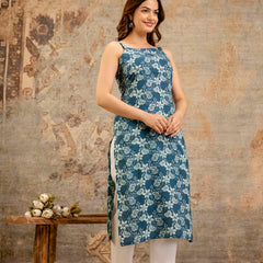 EthniFlair Paisley Printed Square Neck Kurti