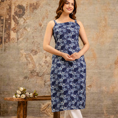 EthniFlair Paisley Printed Square Neck Kurti