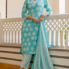 EthniFlair Floral Printed Kurta with Pyjamas & Dupatta