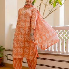 EthniFlair Floral Printed Thread Work Kurta with Patiala & Dupatta