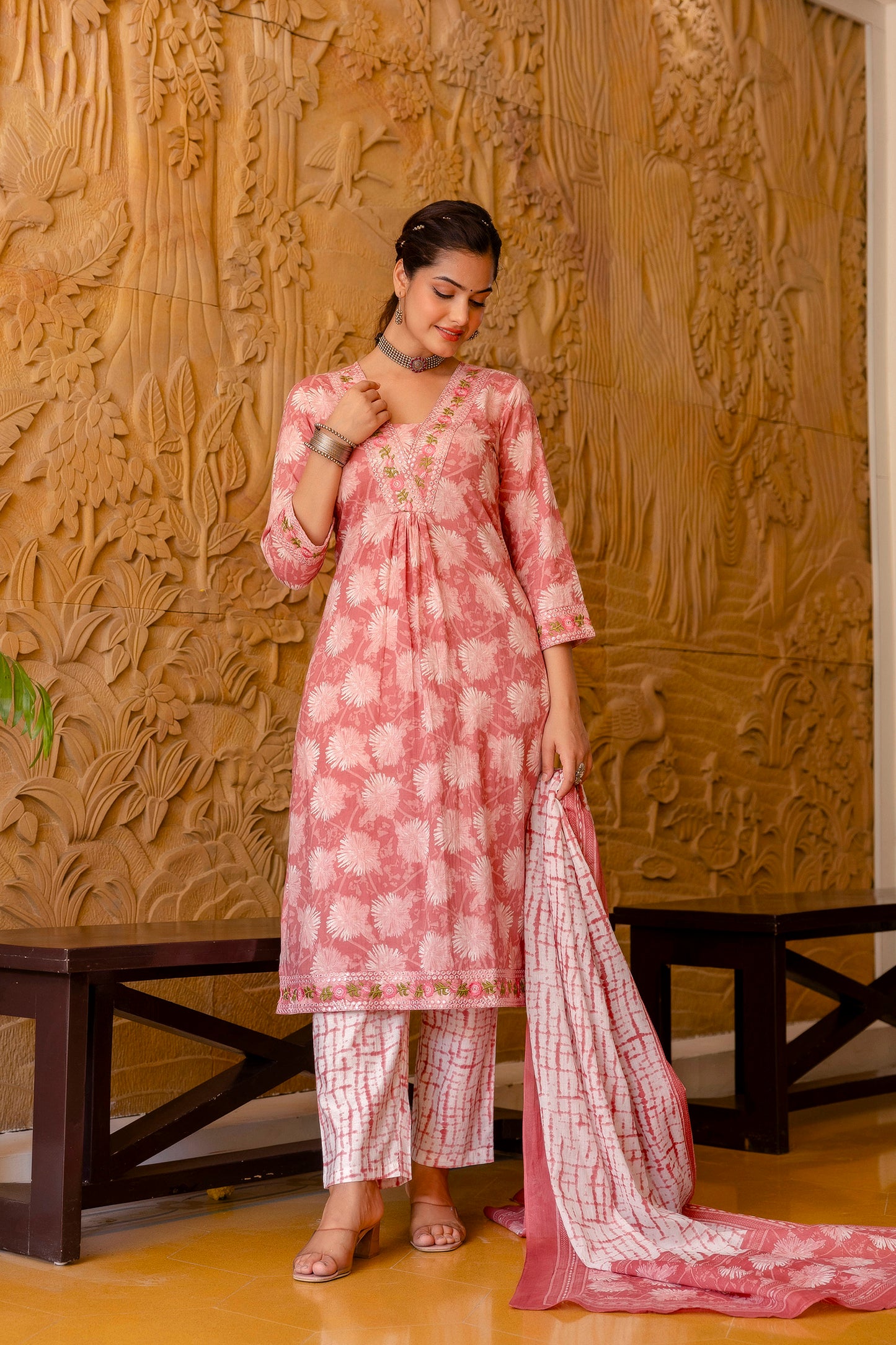 EthniFlair Women Floral Printed Regular Aari Work Pure Cotton Kurta with Trousers & With Dupatta