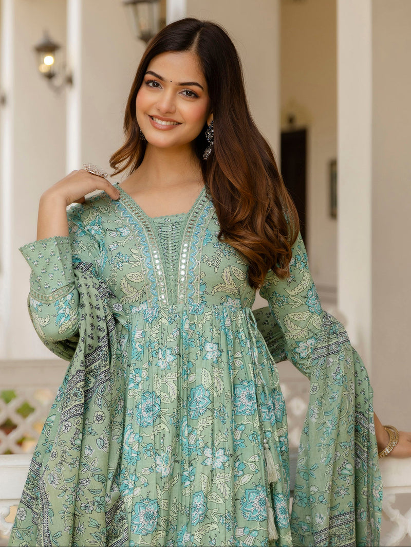 EthniFlair Floral Printed Empire Mirror Work Kurta with Trousers & Dupatta