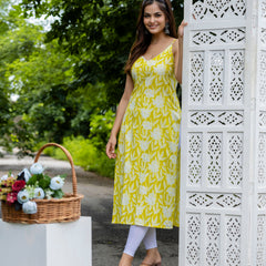 EthniFlair Floral Printed Kurta