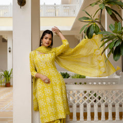EthniFlair Floral Printed Embroidered Kurta with Patiala & Dupatta