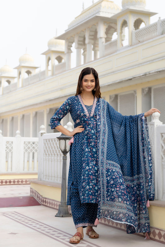 EthniFlair Women Floral Printed Empire Aari Work Pure Cotton Kurta with Patiala & With Dupatta