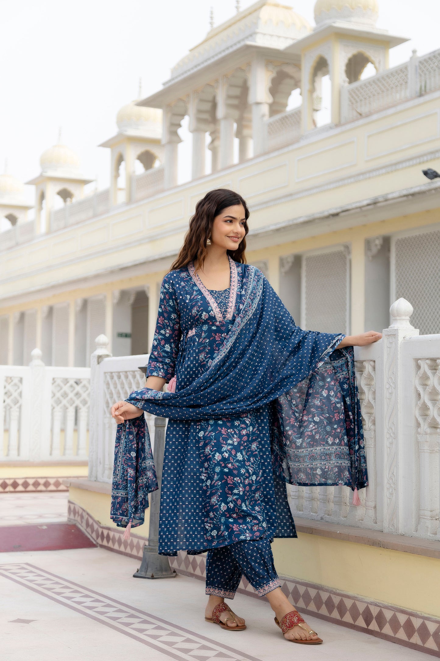 EthniFlair Women Floral Printed Empire Aari Work Pure Cotton Kurta with Patiala & With Dupatta