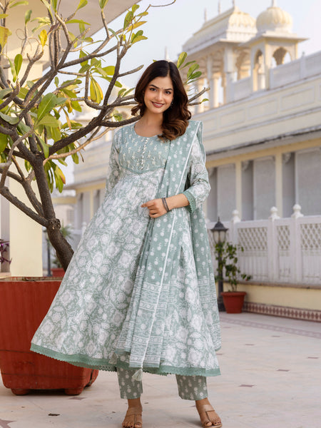 EthniFlair Floral Printed Round Neck Anarkali Kurta With Trousers And Dupatta