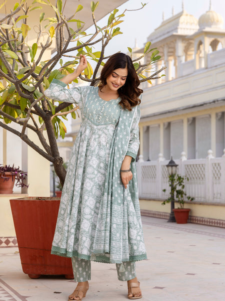 EthniFlair Floral Printed Round Neck Anarkali Kurta With Trousers And Dupatta