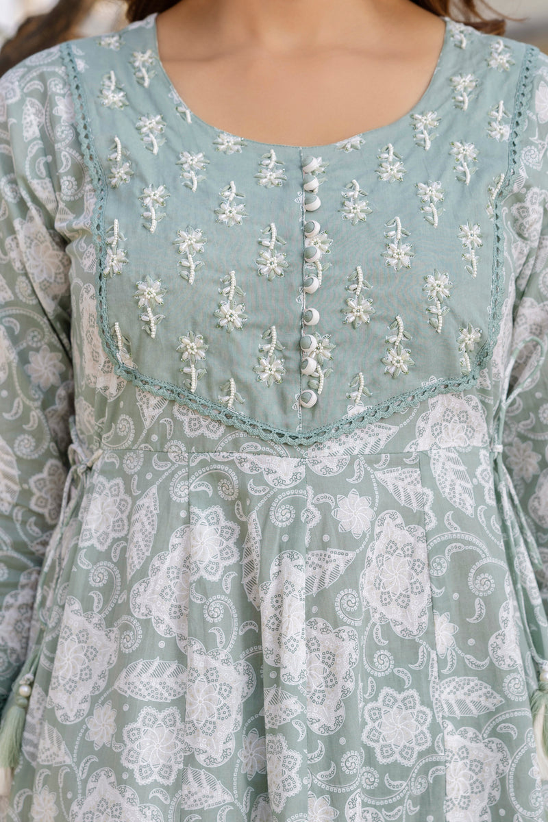 EthniFlair Floral Printed Round Neck Anarkali Kurta With Trousers And Dupatta