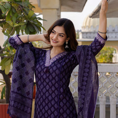 EthniFlair Floral Printed V-Neck Straight Kurta With Trousers And Dupatta
