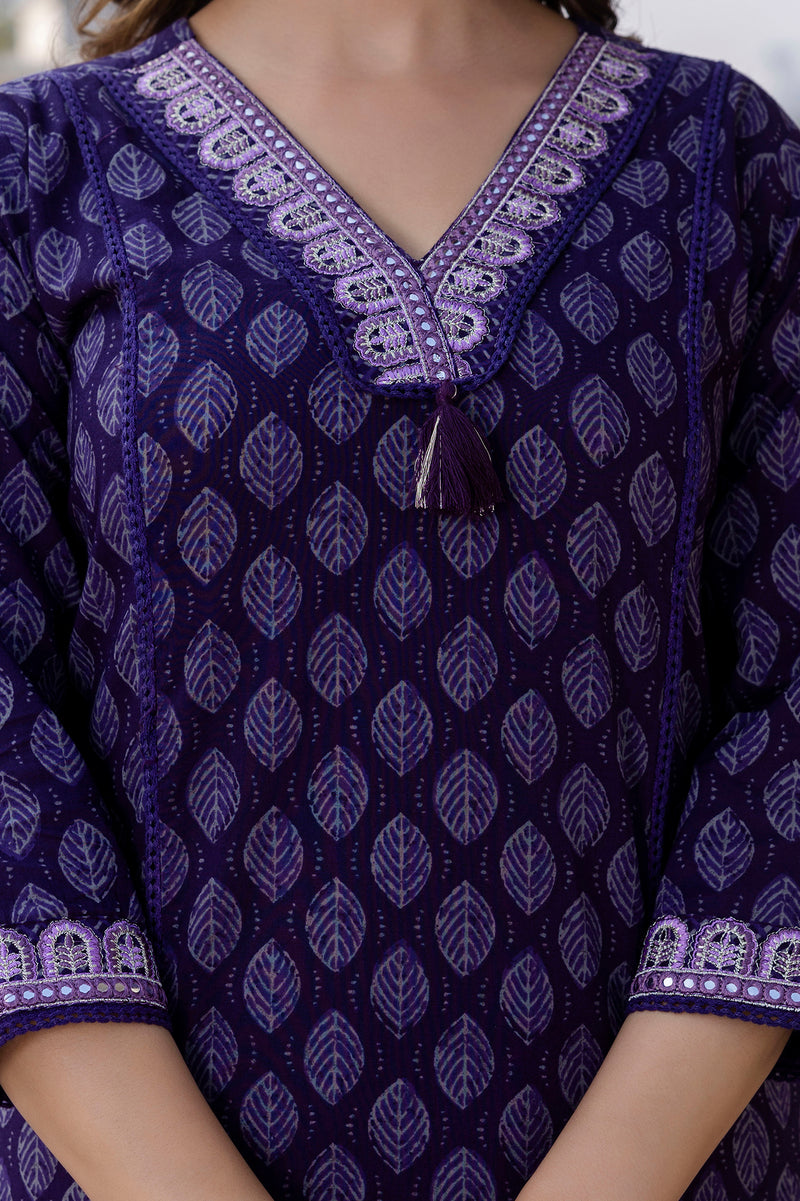 EthniFlair Floral Printed V-Neck Straight Kurta With Trousers And Dupatta