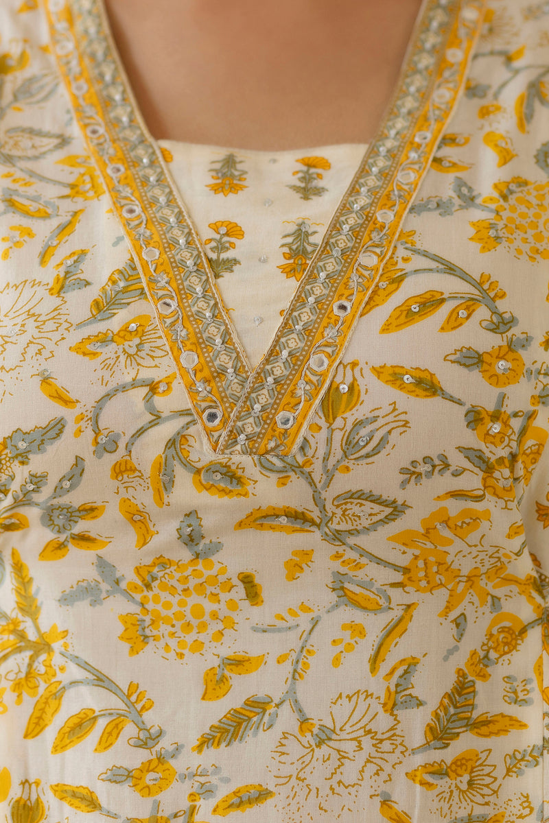 EthniFlair Ethnic Motifs Printed Empire Aari Work Kurta with Patiala & Dupatta