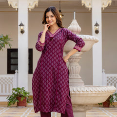 EthniFlair Floral Printed V-Neck Straight Kurta With Trousers And Dupatta