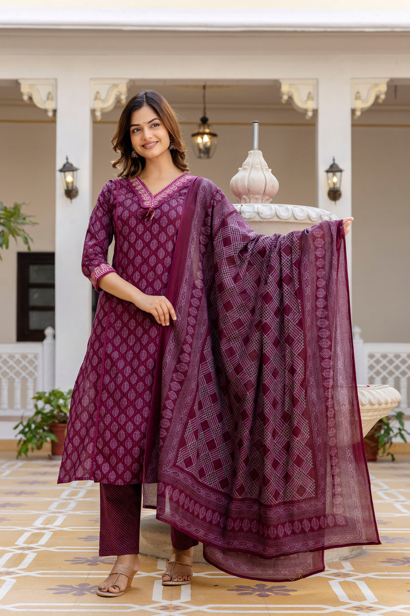 EthniFlair Floral Printed V-Neck Straight Kurta With Trousers And Dupatta