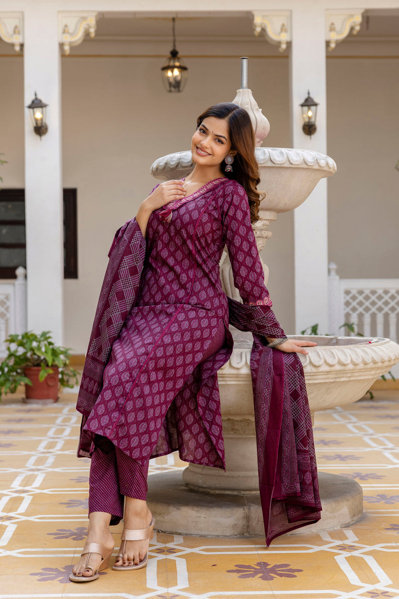EthniFlair Floral Printed V-Neck Straight Kurta With Trousers And Dupatta