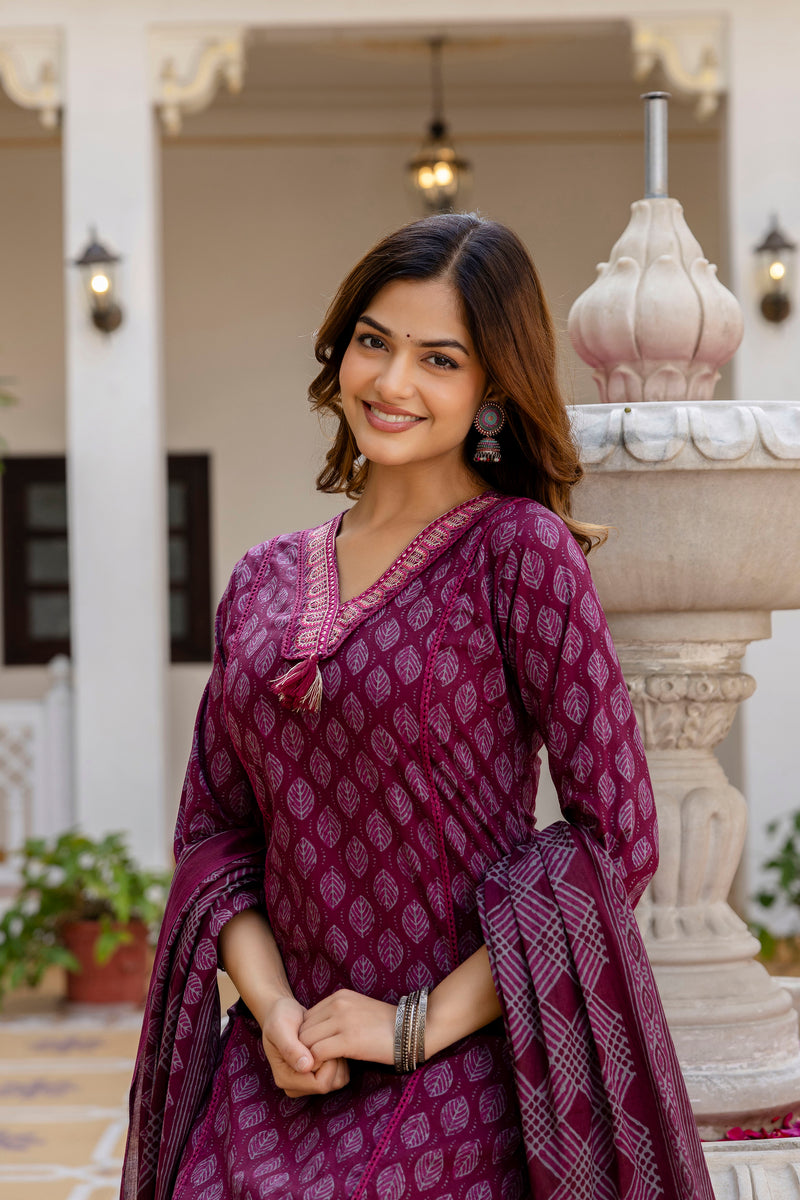 EthniFlair Floral Printed V-Neck Straight Kurta With Trousers And Dupatta