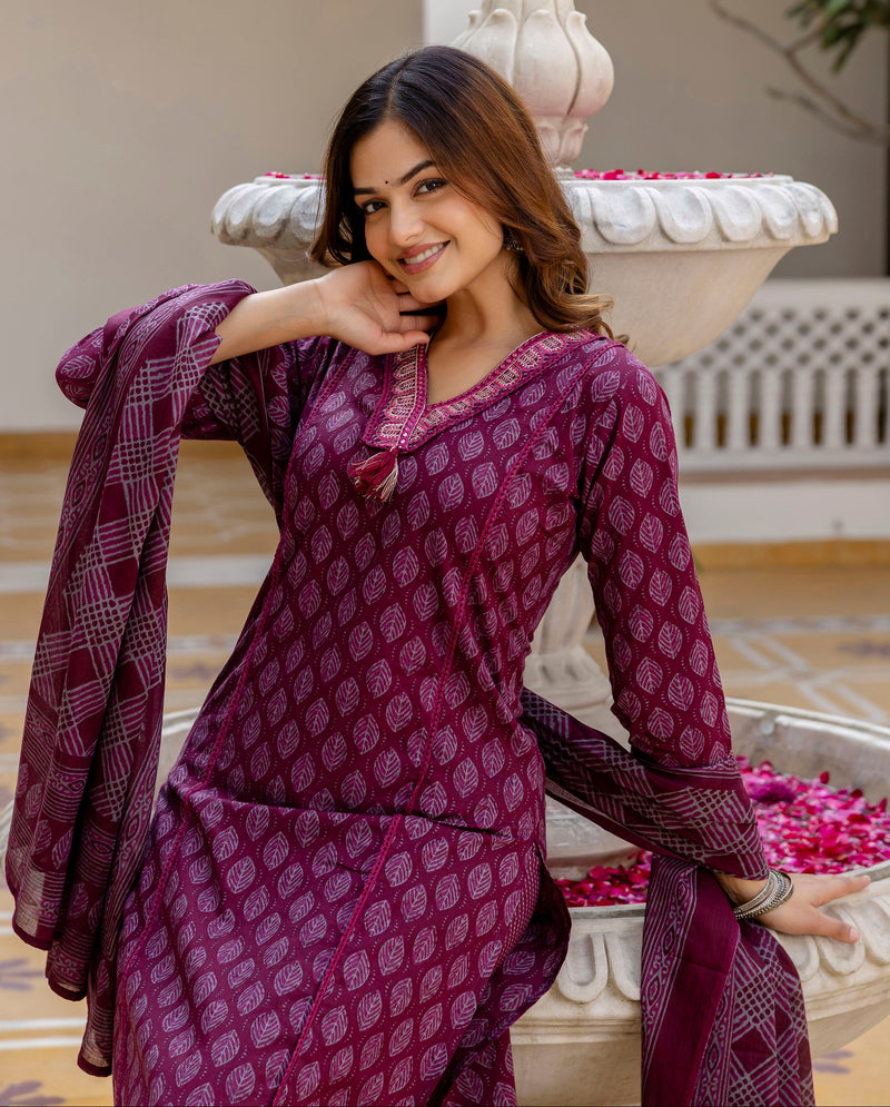 EthniFlair Floral Printed V-Neck Straight Kurta With Trousers And Dupatta