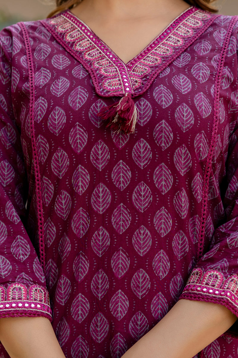 EthniFlair Floral Printed V-Neck Straight Kurta With Trousers And Dupatta