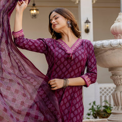 EthniFlair Floral Printed V-Neck Straight Kurta With Trousers And Dupatta