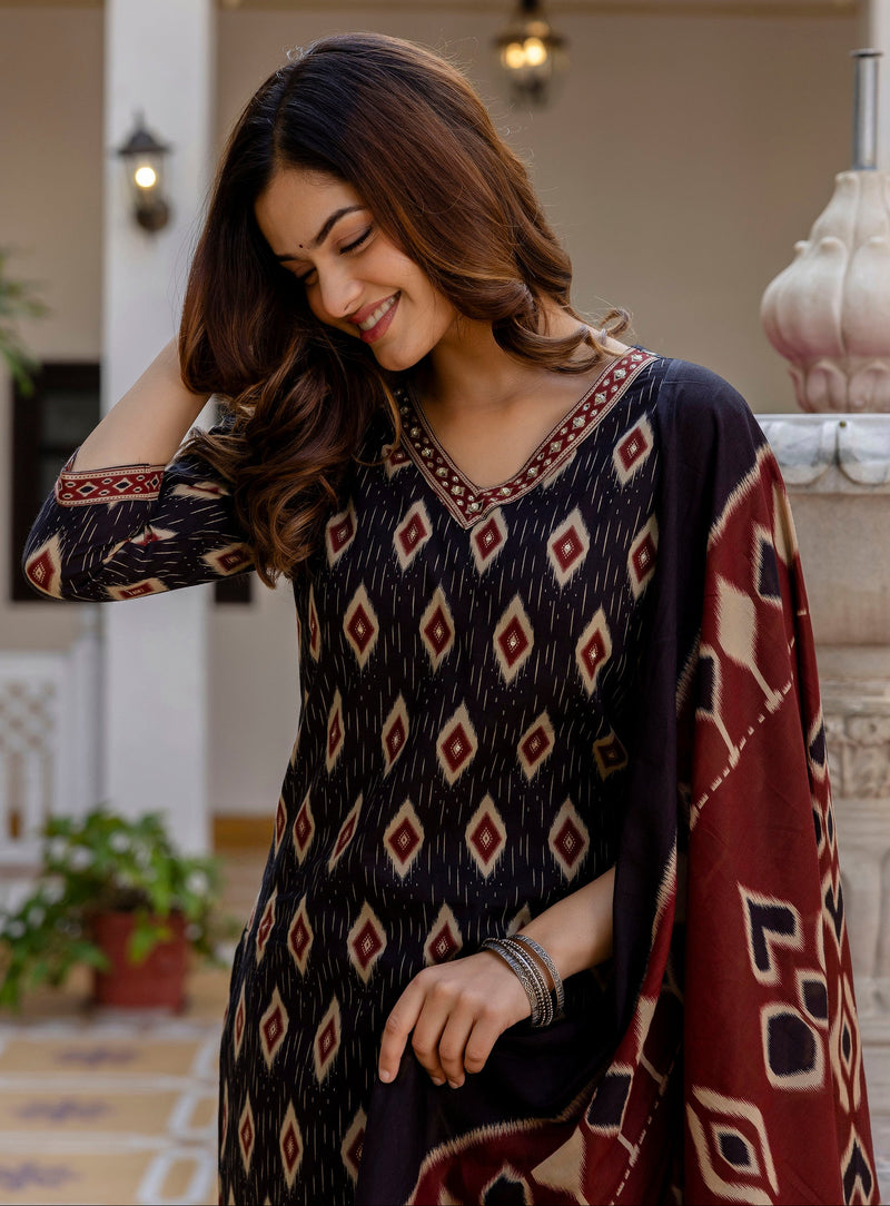 EthniFlair Geometric Printed V-Neck Straight Kurta With Trousers And Dupatta