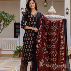 EthniFlair Geometric Printed V-Neck Straight Kurta With Trousers And Dupatta