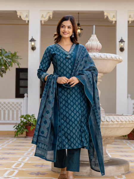 EthniFlair Floral Printed V-Neck Straight Kurta With Trousers And Dupatta