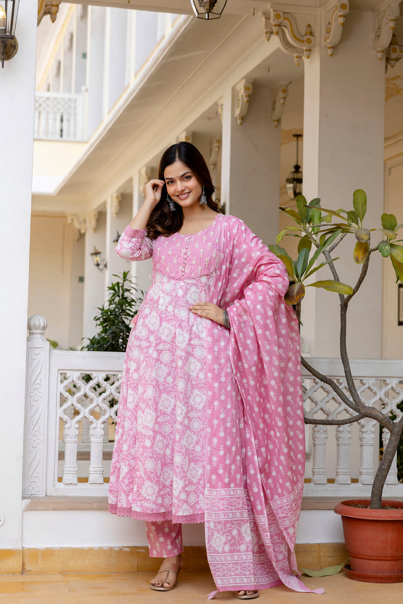 EthniFlair Floral Printed Round Neck Anarkali Kurta With Trousers And Dupatta