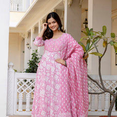 EthniFlair Floral Printed Round Neck Anarkali Kurta With Trousers And Dupatta