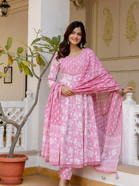 EthniFlair Floral Printed Round Neck Anarkali Kurta With Trousers And Dupatta