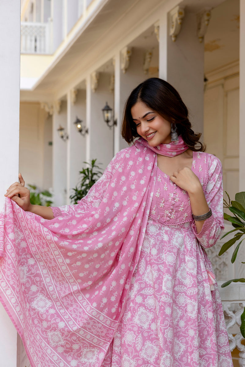EthniFlair Floral Printed Round Neck Anarkali Kurta With Trousers And Dupatta