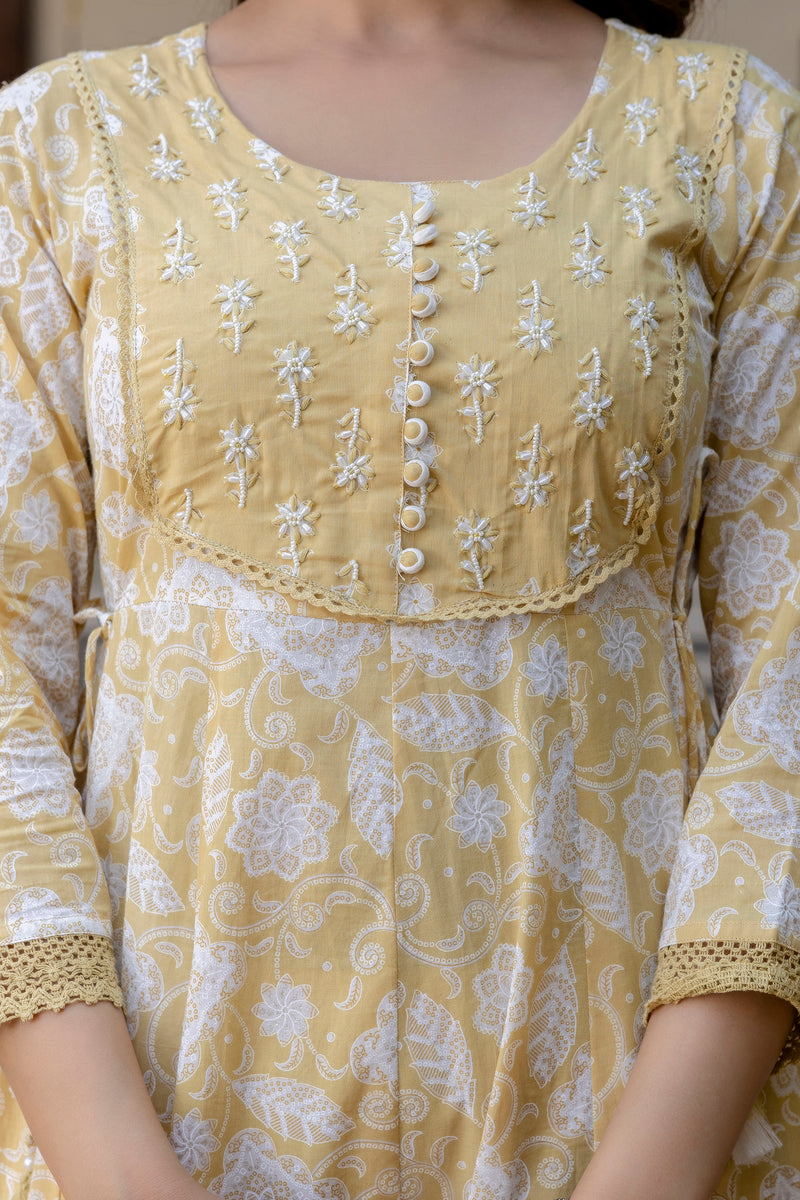 EthniFlair Floral Printed Round Neck Anarkali Kurta With Trousers And Dupatta