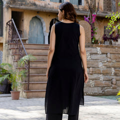 EthniFlair Kurta with Pyjamas & Dupatta