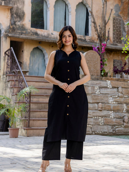 EthniFlair Kurta with Pyjamas & Dupatta