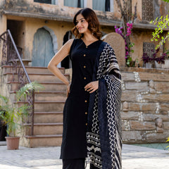 EthniFlair Kurta with Pyjamas & Dupatta