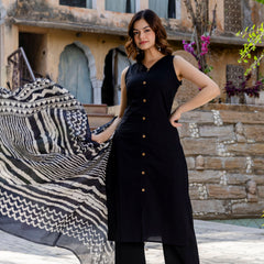 EthniFlair Kurta with Pyjamas & Dupatta