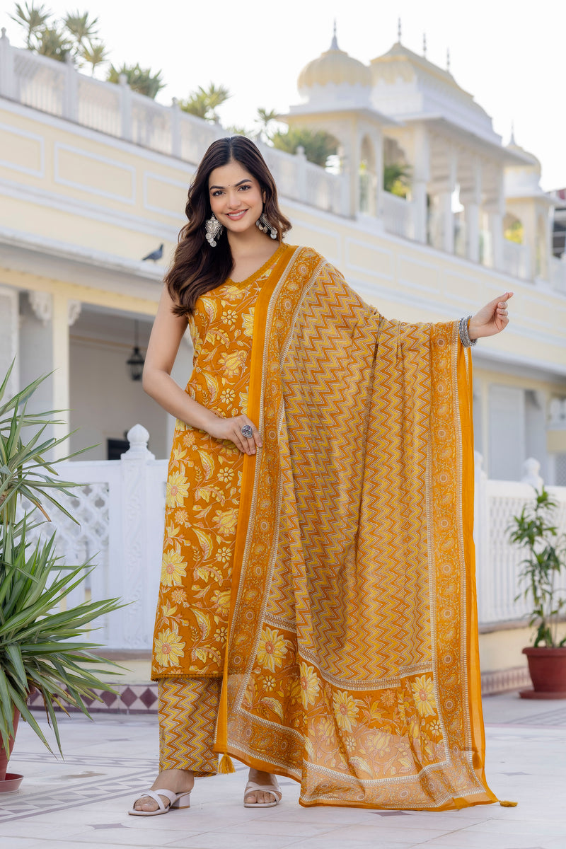EthniFlair Women Cotton Lace Motifs Sleeveless Straight Kurta Pant Dupatta Set