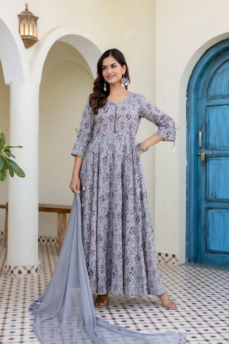 Women Cotton Anarkali Kurta with Dupatta