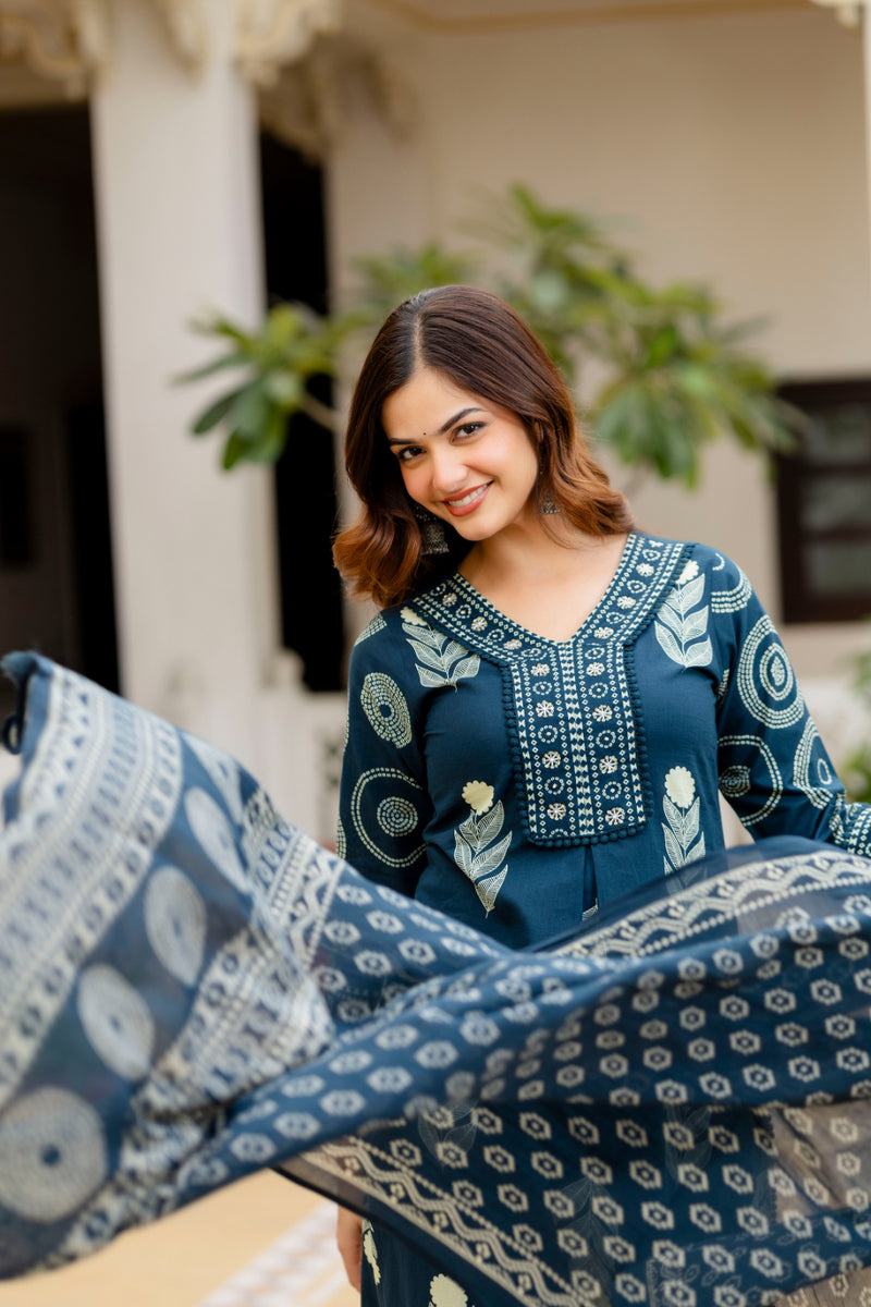 Cotton Aari work Kurta with Palazzo & Dupatta