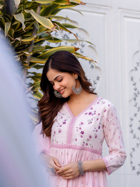 Women Floral Embroidered Tiered Cotton Kurta with Trousers & Dupatta